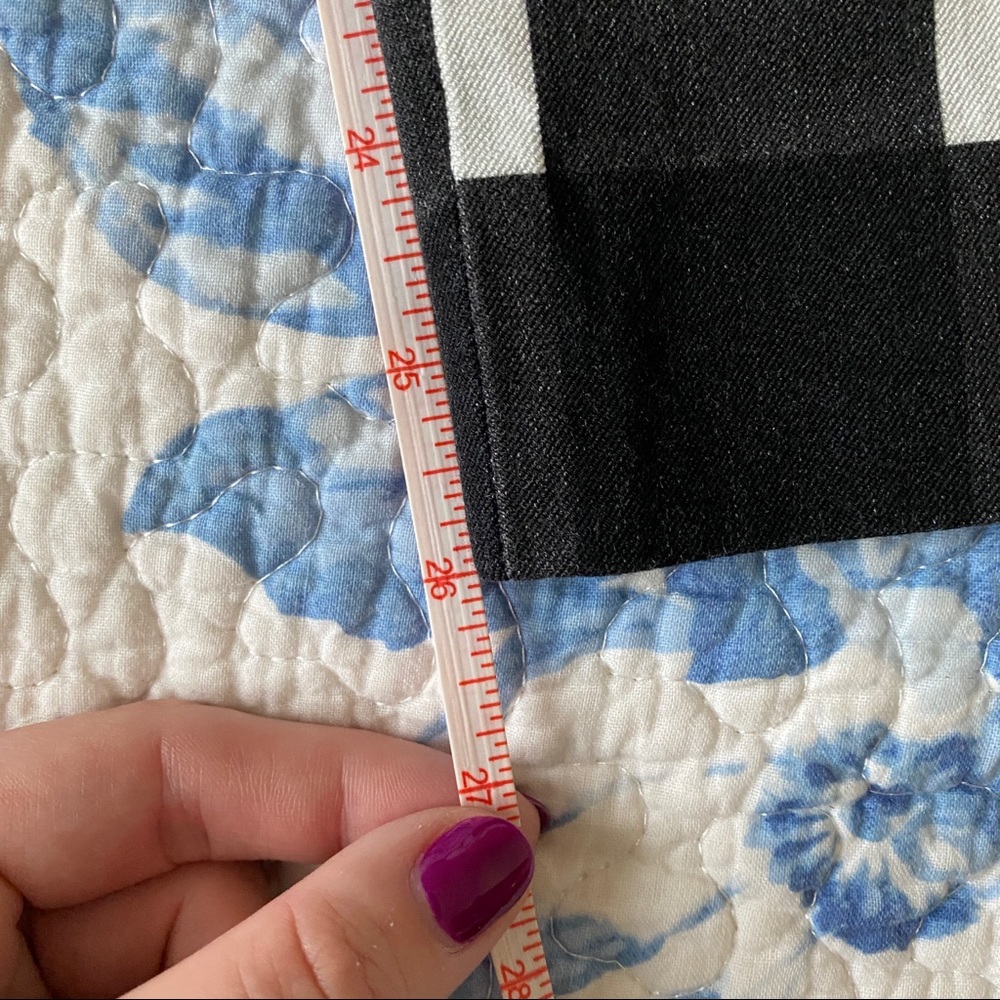 Gingham Cropped Pant - Size 8 - Picture 9 of 9